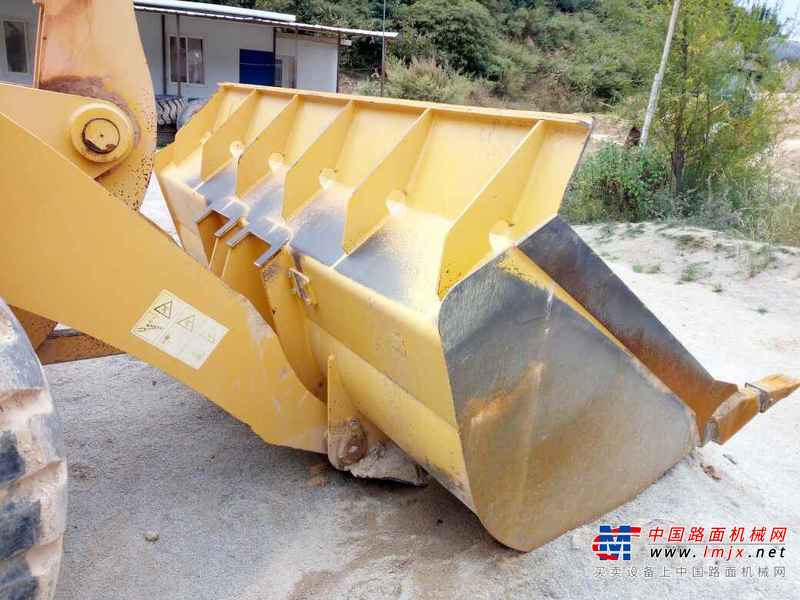 云南出售转让二手8000小时2011年柳工CLG856装载机