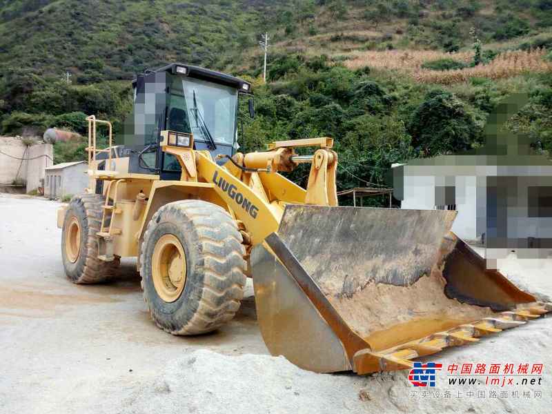 云南出售转让二手8000小时2011年柳工CLG856装载机