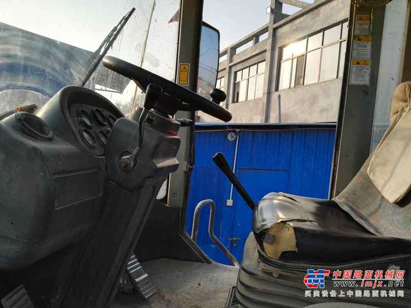 陕西出售转让二手4000小时2012年龙工LG50C装载机