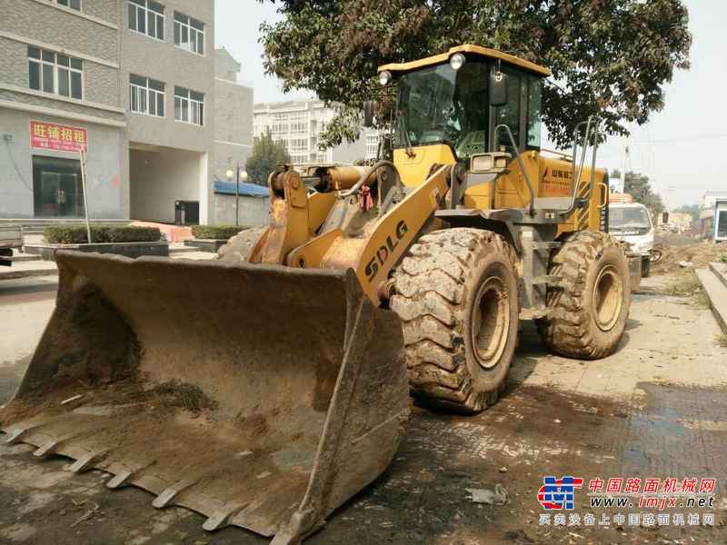 陕西出售转让二手5000小时2010年临工LG953装载机