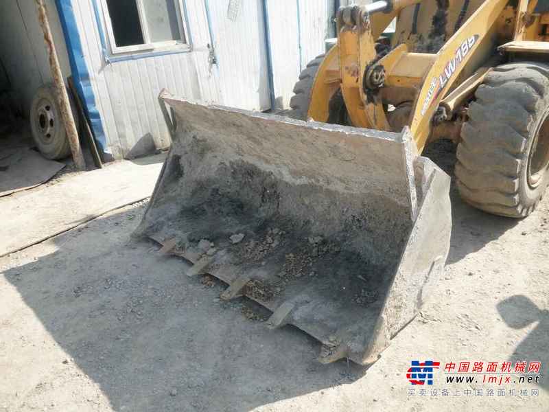 山西出售转让二手6000小时2011年龙工LG818装载机