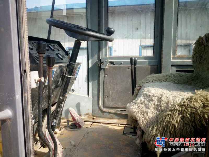 山西出售转让二手6000小时2011年龙工LG818装载机