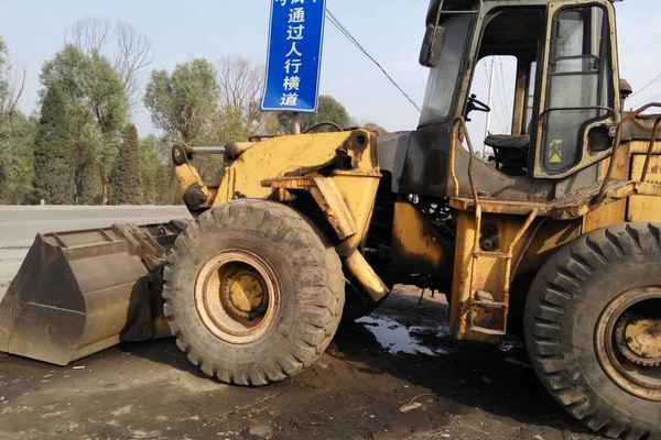 山西出售转让二手9000小时2007年厦工XG955装载机