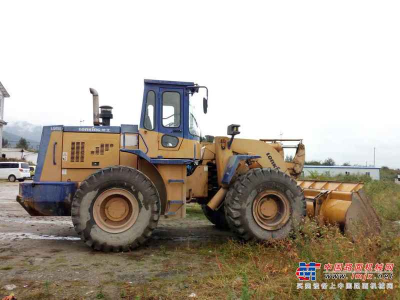 云南出售转让二手6000小时2011年龙工LG850装载机