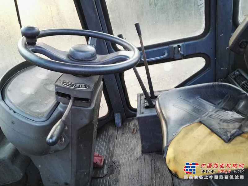 陕西出售转让二手4000小时2009年柳工CLG836装载机