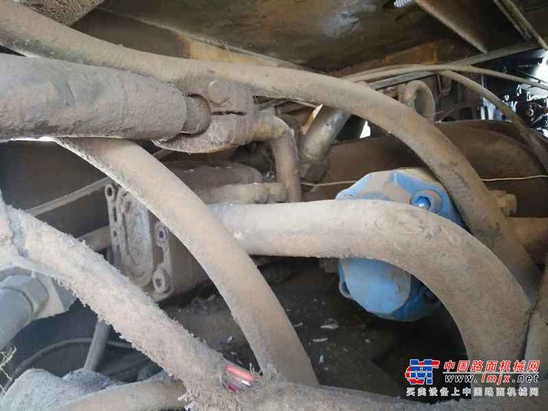 云南出售转让二手8965小时2006年龙工ZL50装载机