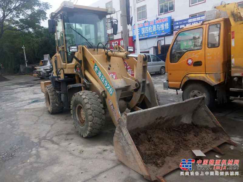 陕西出售转让二手3000小时2010年沙工ZL20装载机