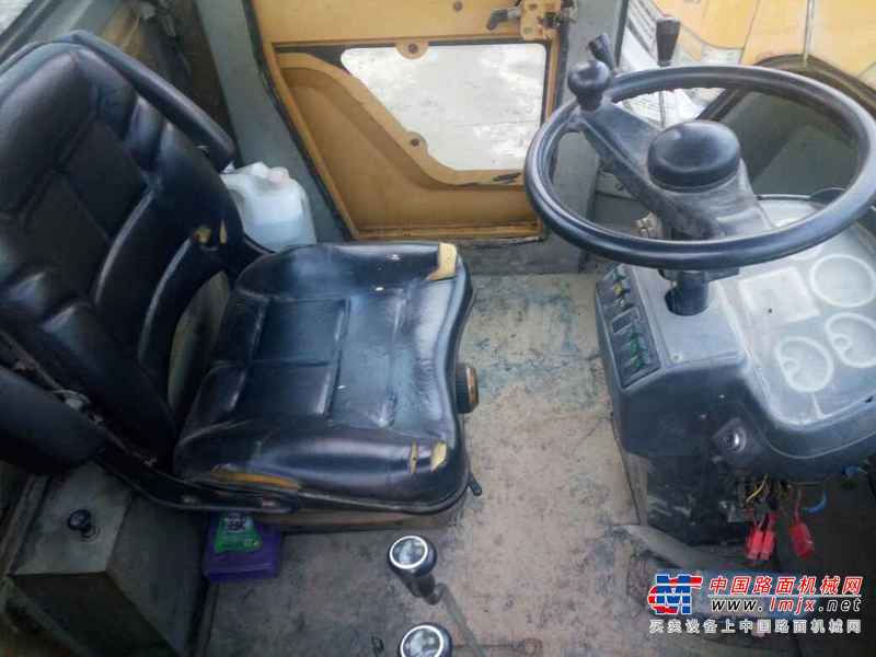 陕西出售转让二手3000小时2010年沙工ZL20装载机