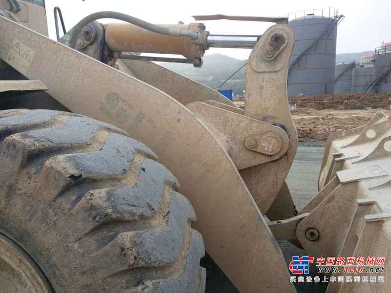陕西出售转让二手4000小时2012年临工LG953装载机