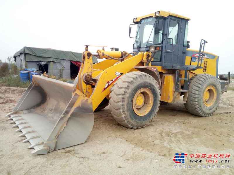 陕西出售转让二手5000小时2011年徐工LW500KL装载机