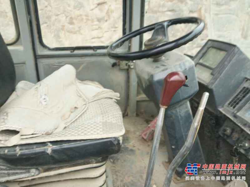 陕西出售转让二手3800小时2011年徐工LW541F装载机