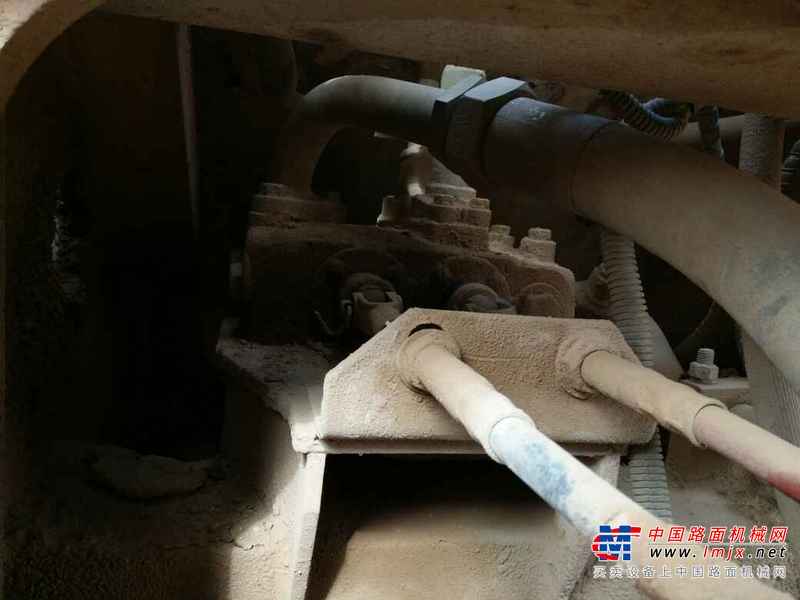 陕西出售转让二手12000小时2006年徐工LW521F装载机