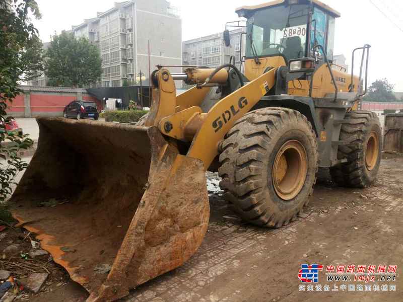 陕西出售转让二手3000小时2011年临工LG953装载机
