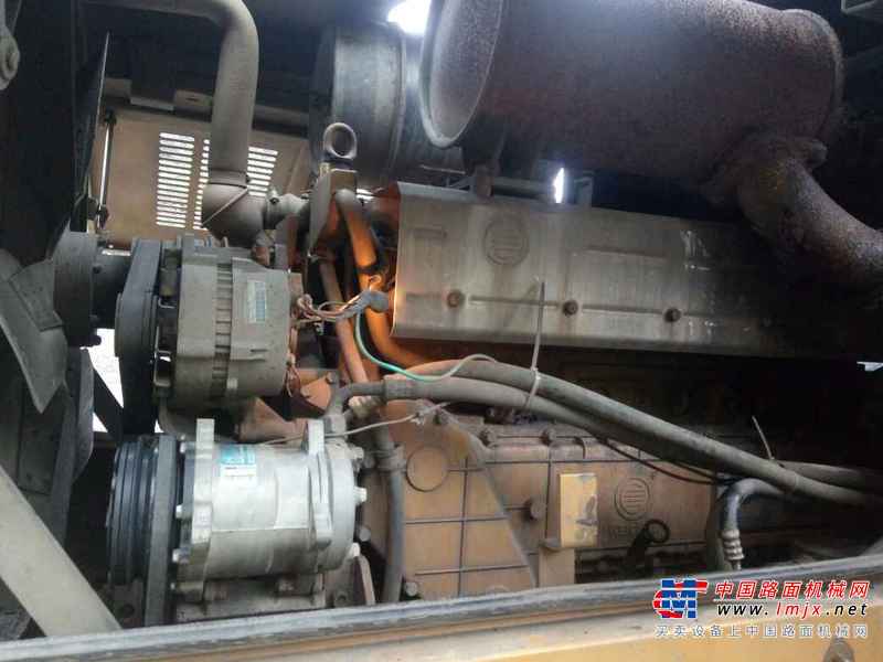 江西出售转让二手4604小时2009年龙工850装载机