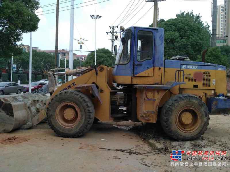 江西出售转让二手6415小时2007年龙工LG833装载机