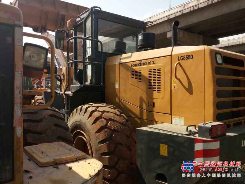 云南出售转让二手900小时2015年龙工LG855D装载机
