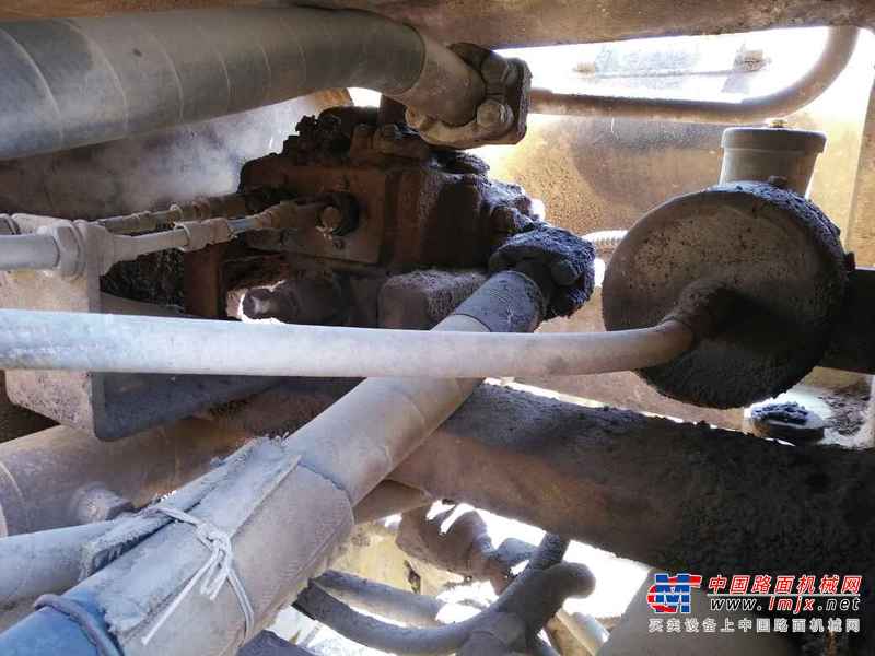 云南出售转让二手5600小时2005年柳工ZLC50装载机
