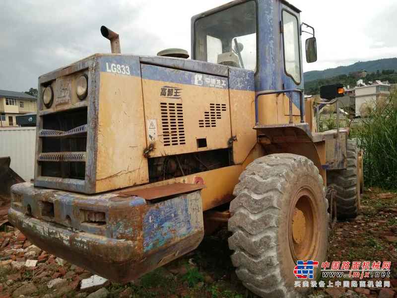 云南出售转让二手6000小时2010年龙工LG833装载机