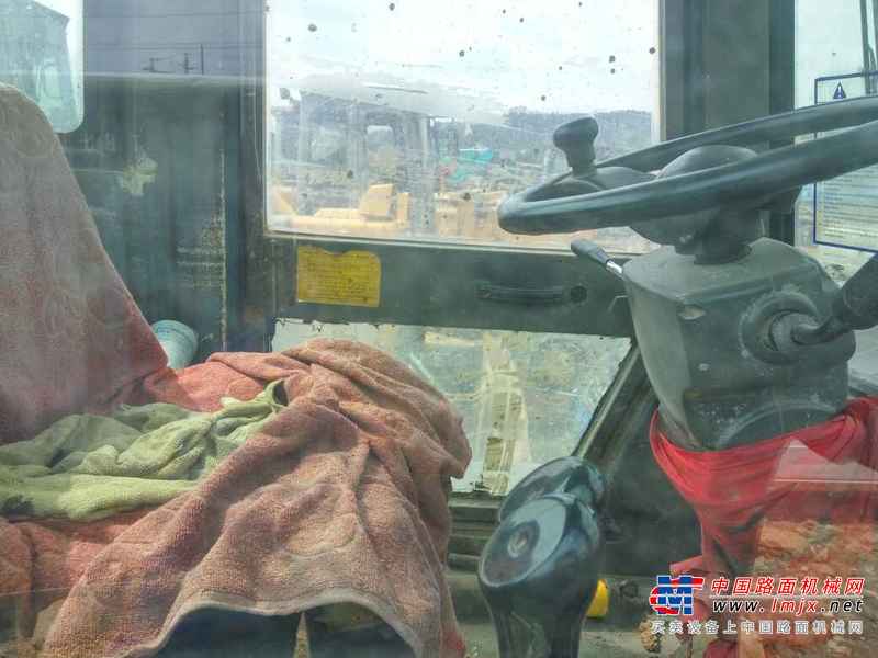 云南出售转让二手5000小时2009年福田雷沃FL935E装载机