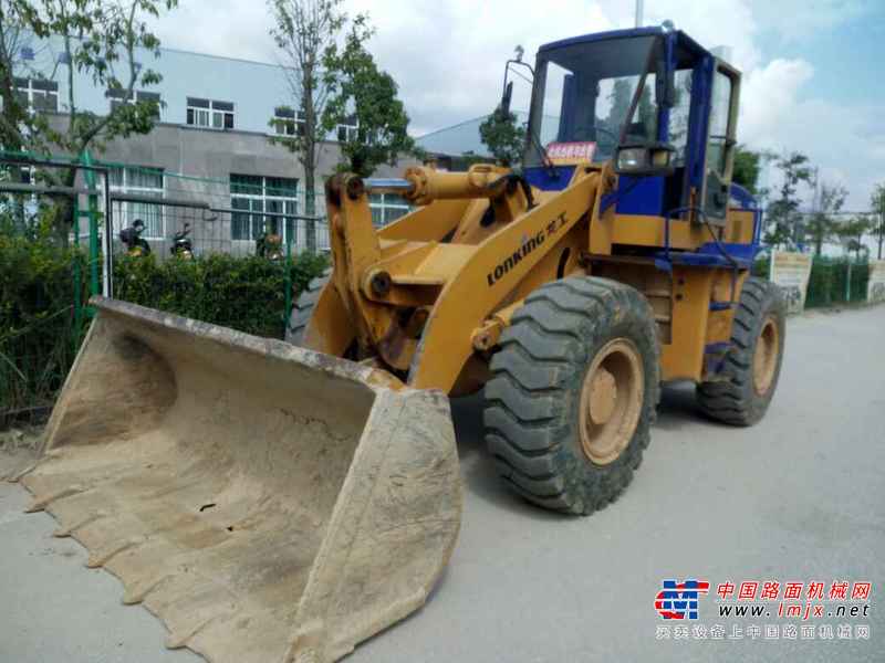 云南出售转让二手4533小时2009年龙工LG833装载机