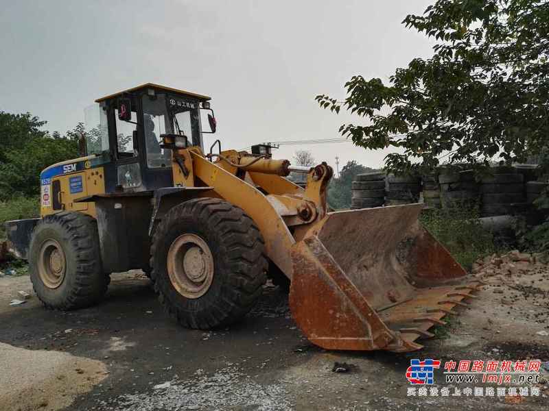 陕西出售转让二手5000小时2009年山工SEM652B装载机