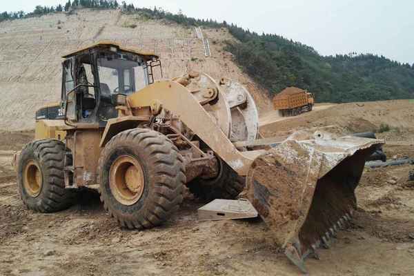 陕西出售转让二手4000小时2010年厦工XG951III装载机