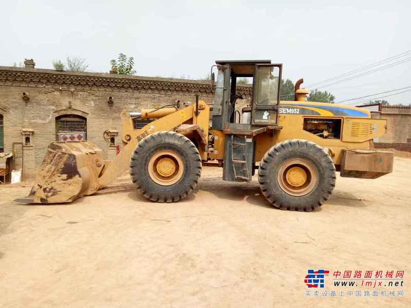 山西出售转让二手4500小时2007年山工SEM952装载机