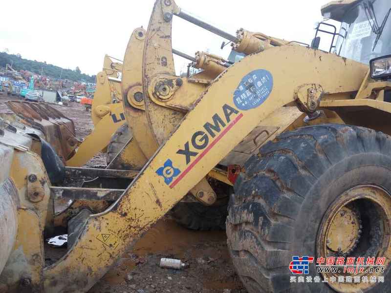 云南出售转让二手8000小时2010年厦工XG953III装载机