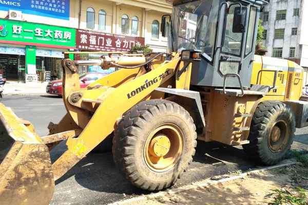 江西出售转让二手1237小时2013年龙工LG833B装载机