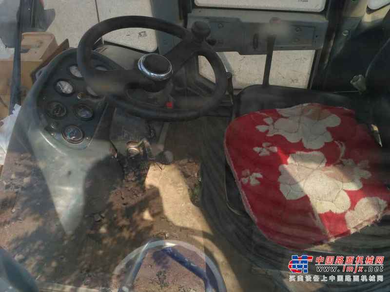 江西出售转让二手1237小时2013年龙工LG833B装载机