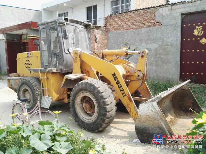 陕西出售转让二手6000小时2009年厦工XG932II装载机