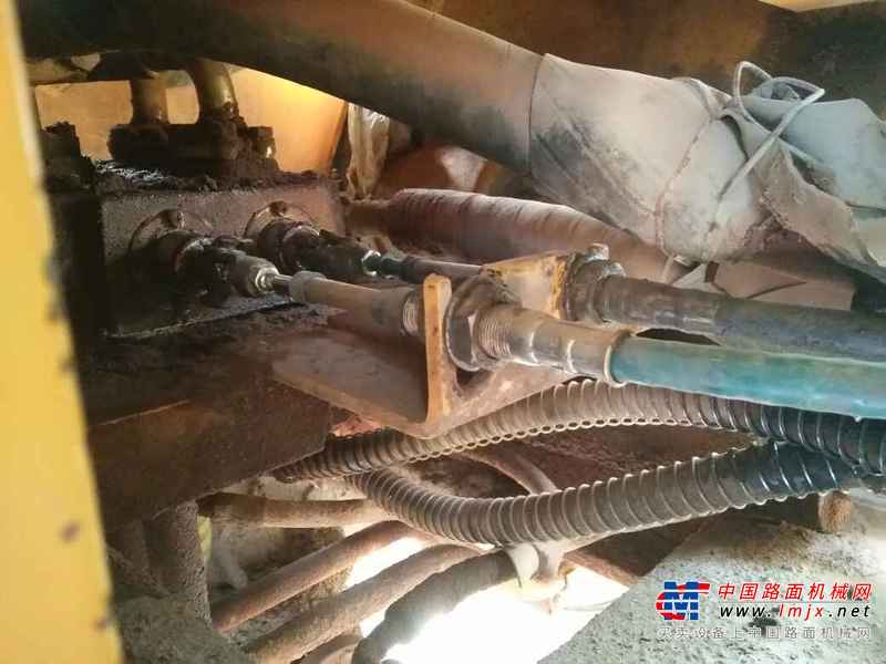 云南出售转让二手5800小时2011年柳工CLG855装载机