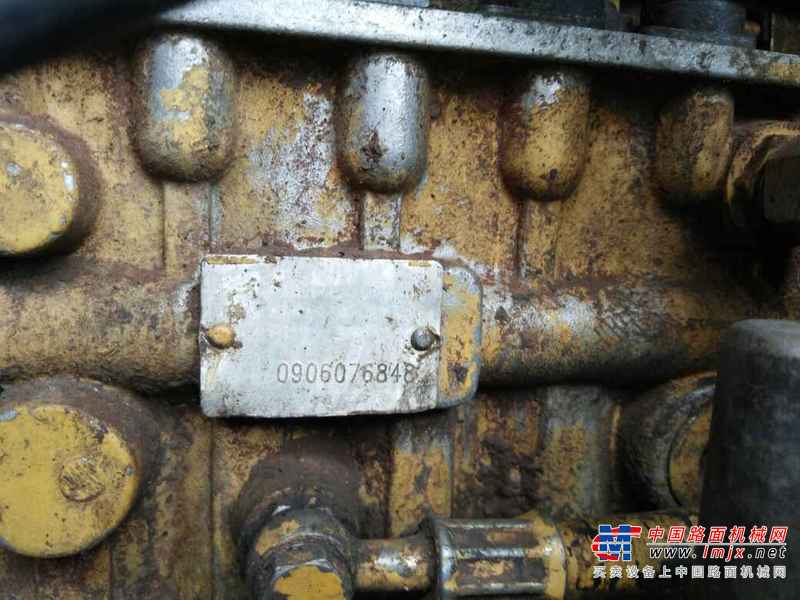 云南出售转让二手8600小时2009年徐工LW541F装载机