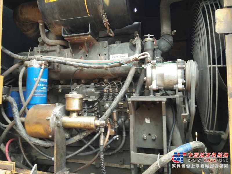 云南出售转让二手5000小时2011年柳工CLG855装载机