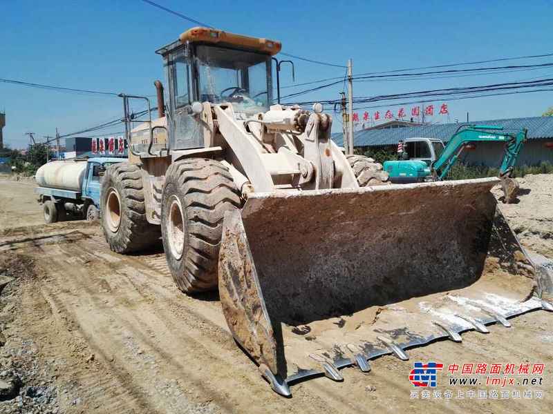 陕西出售转让二手5000小时2011年龙工LG855B装载机