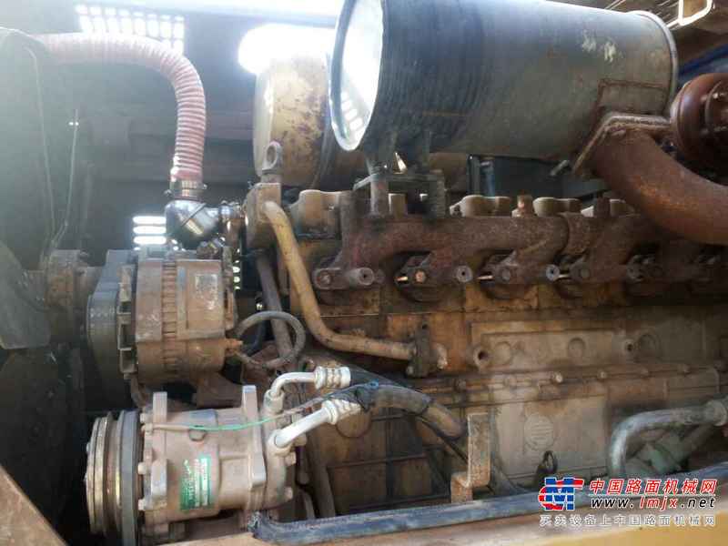 江西出售转让二手7200小时2005年龙工850装载机