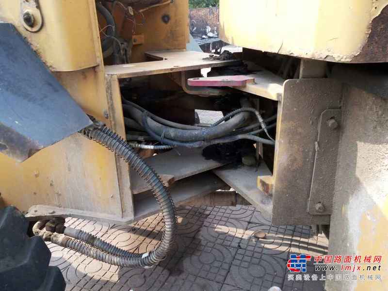 江西出售转让二手4800小时2010年龙工LG810装载机