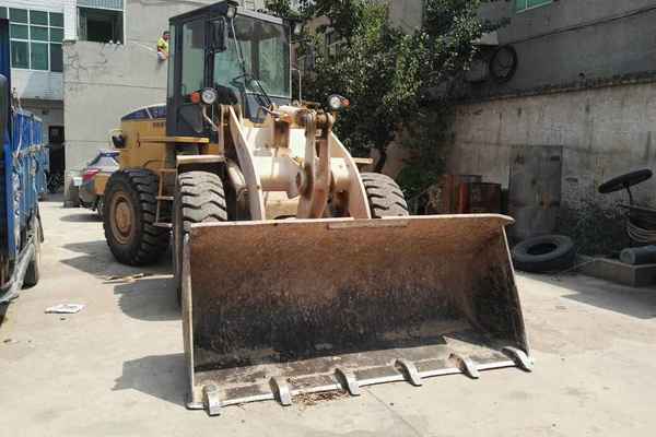 陕西出售转让二手3000小时2011年柳工CLG836装载机