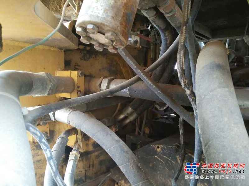 云南出售转让二手7600小时2008年龙工LG853装载机