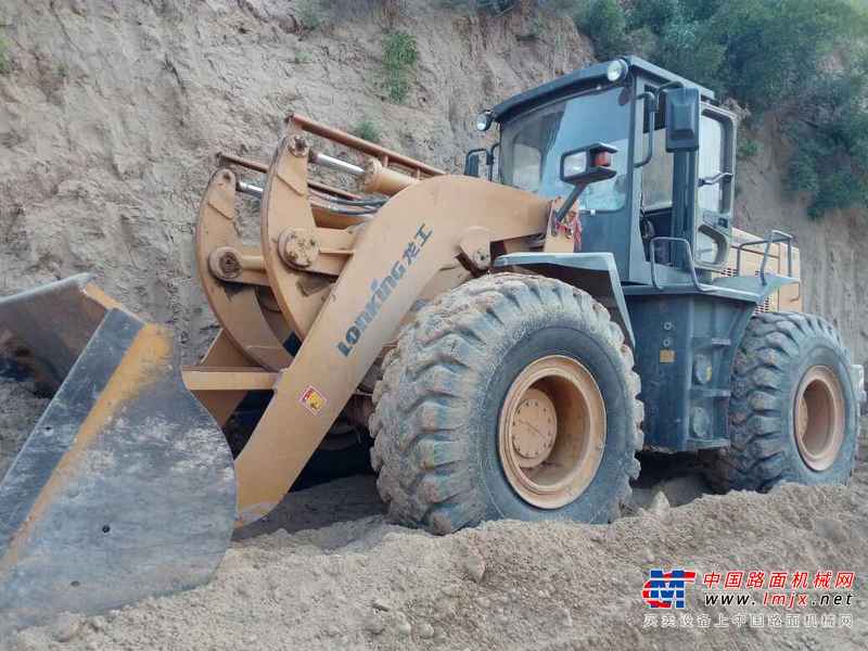 山西出售转让二手1809小时2014年龙工LG850D装载机