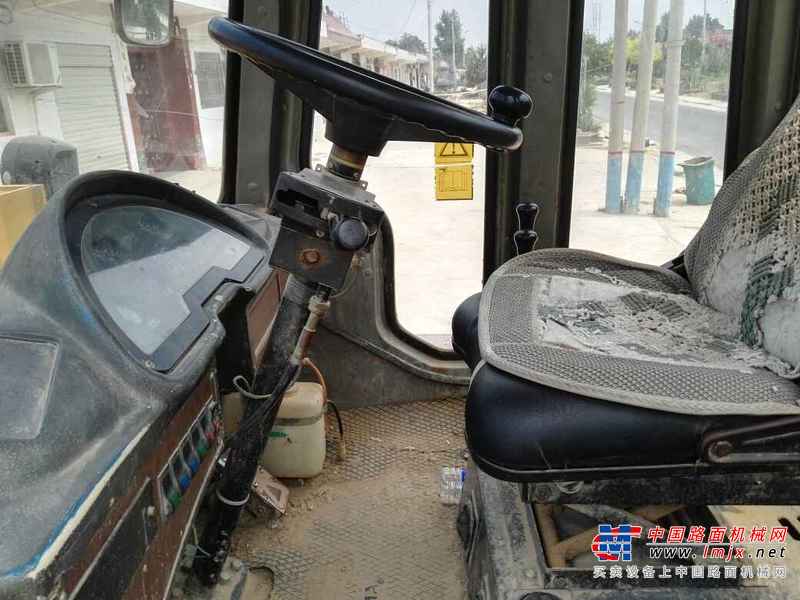 陕西出售转让二手3000小时2009年厦工XG932II装载机