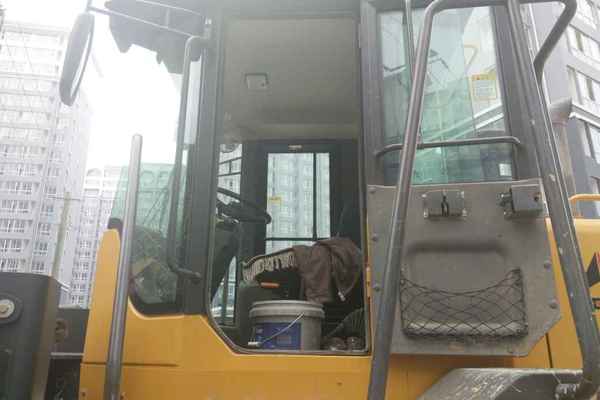 陕西出售转让二手3000小时2013年临工LG953L装载机