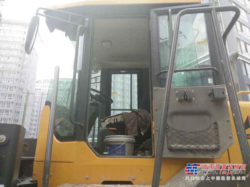 陕西出售转让二手3000小时2013年临工LG953L装载机