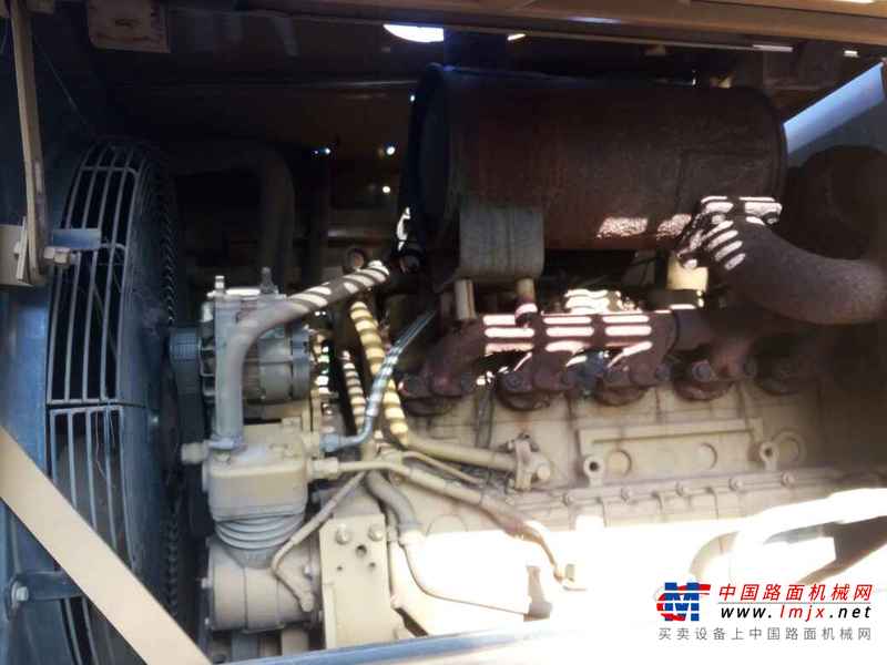江西出售转让二手4600小时2011年龙工LG850装载机