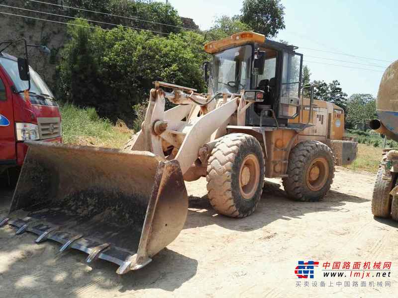 陕西出售转让二手2000小时2012年龙工LG833B装载机