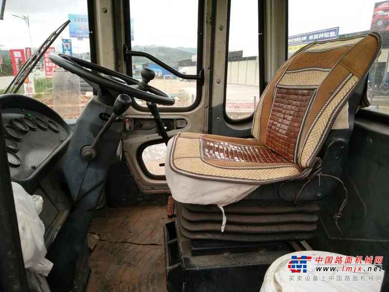 云南出售转让二手7000小时2011年龙工LG850装载机