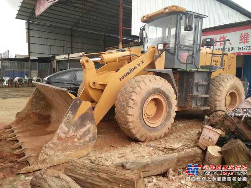 云南出售转让二手1650小时2014年龙工LG855D装载机