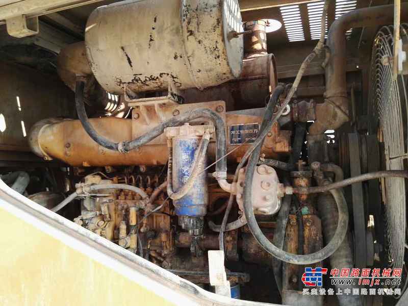 陕西出售转让二手4000小时2011年龙工ZL50C装载机