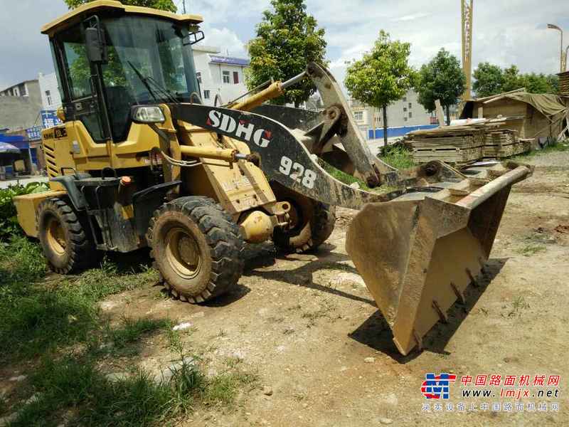 云南出售转让二手2300小时2014年鸿利重工ZL930装载机