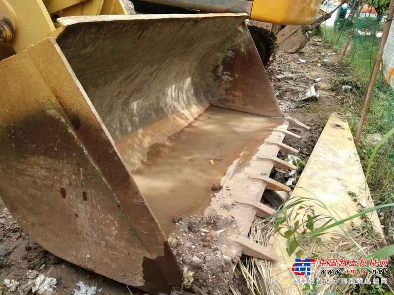 云南出售转让二手420小时2015年柳工CLG855装载机